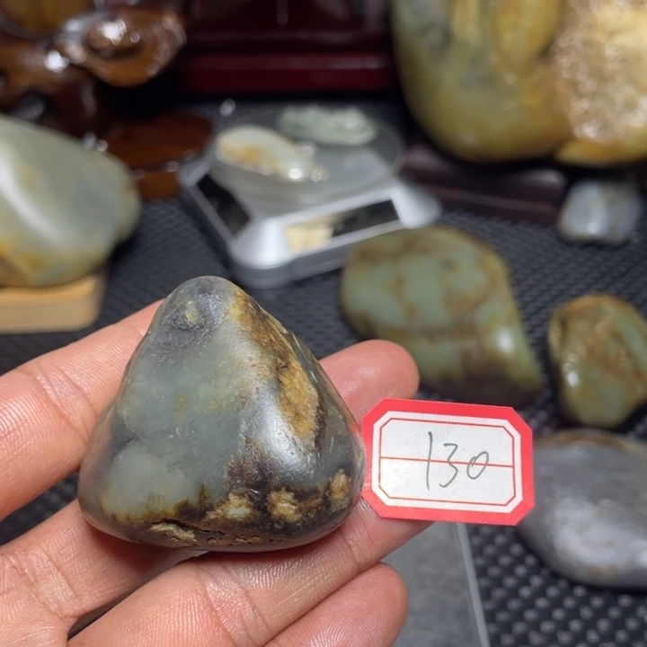 颈饰未镶嵌和田玉130