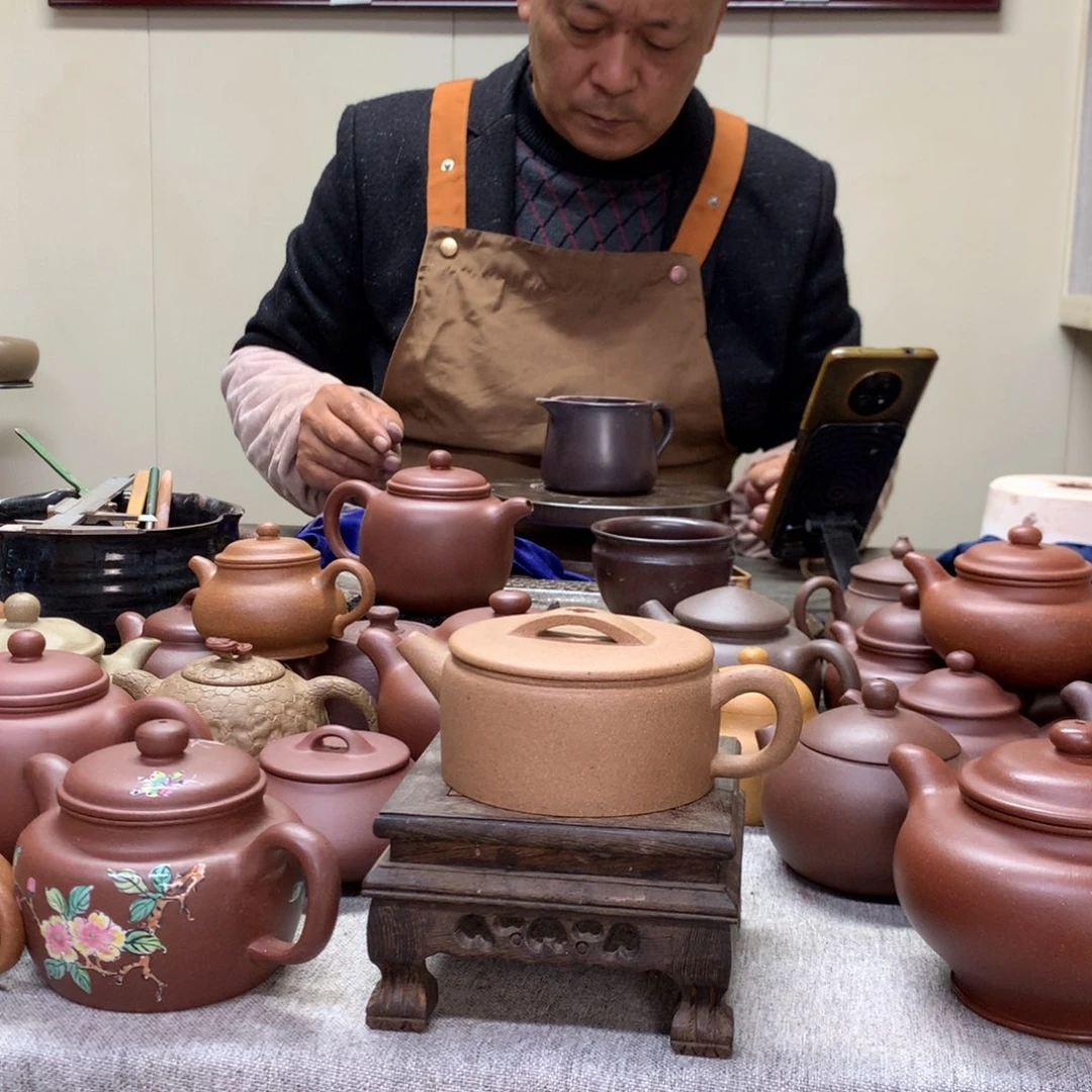 茶壶紫泥青降坡汉瓦180 C半手工制作