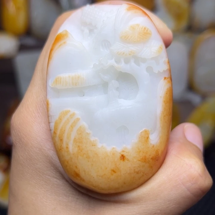 和田玉未镶嵌颈饰