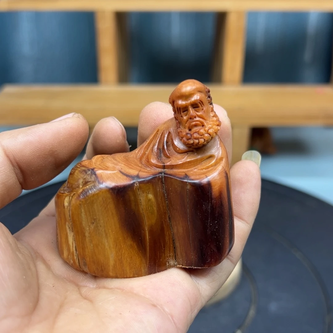 天***策木崖柏木摆件手把件