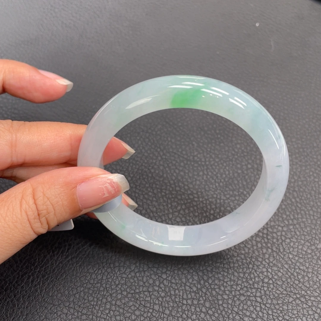 翡翠手镯未镶嵌55.5