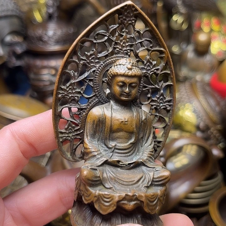 精美铜器批发档口