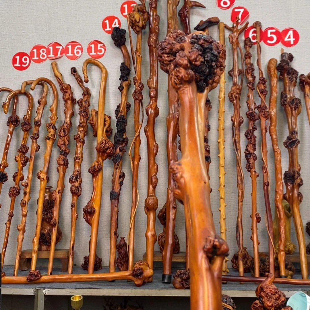 杨***至黑果木自然阴干老料有老纹老裂不能接受的勿拍