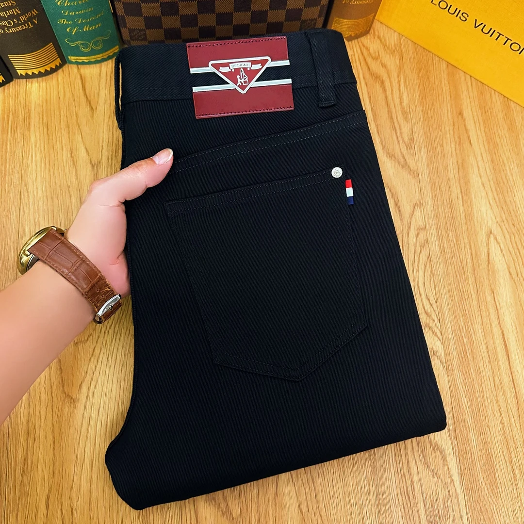 男士黑色牛仔裤男款爆款2025新款高端潮牌秋冬百搭弹力修身裤子男