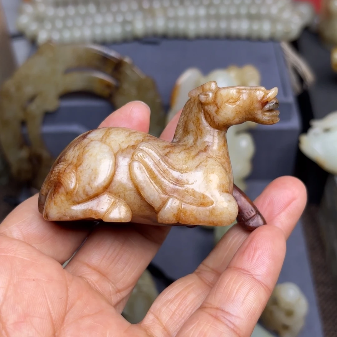 和田玉（糖玉）挂件未镶嵌比***者