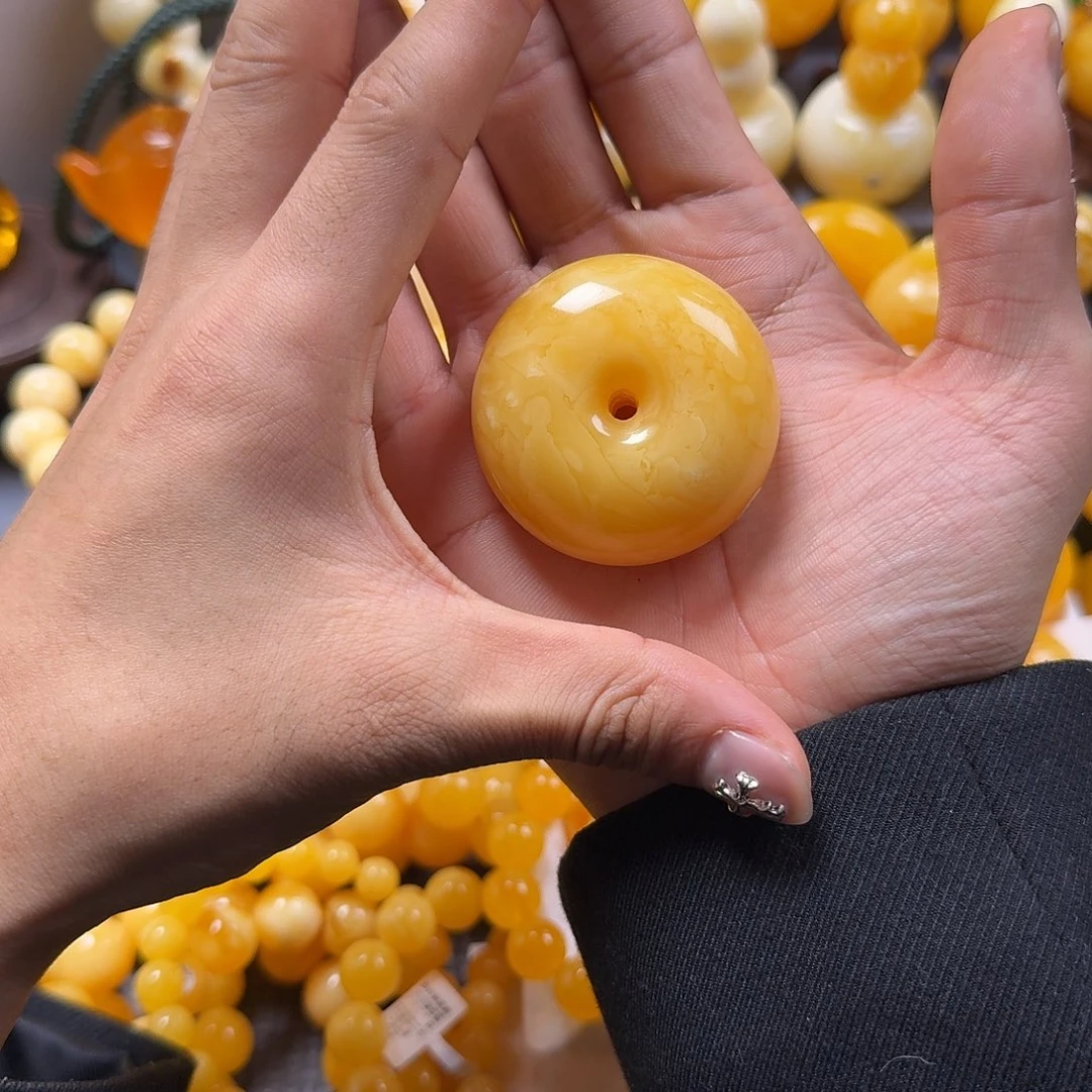 琥珀珠宝奇石未镶嵌平安扣