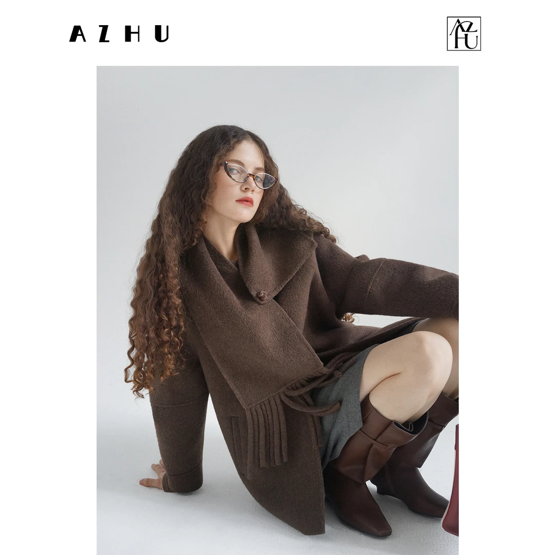 AZHU 复古羊毛围巾双面呢外套女秋季新款短款呢子大衣