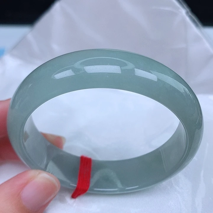 未镶嵌手镯翡翠天然