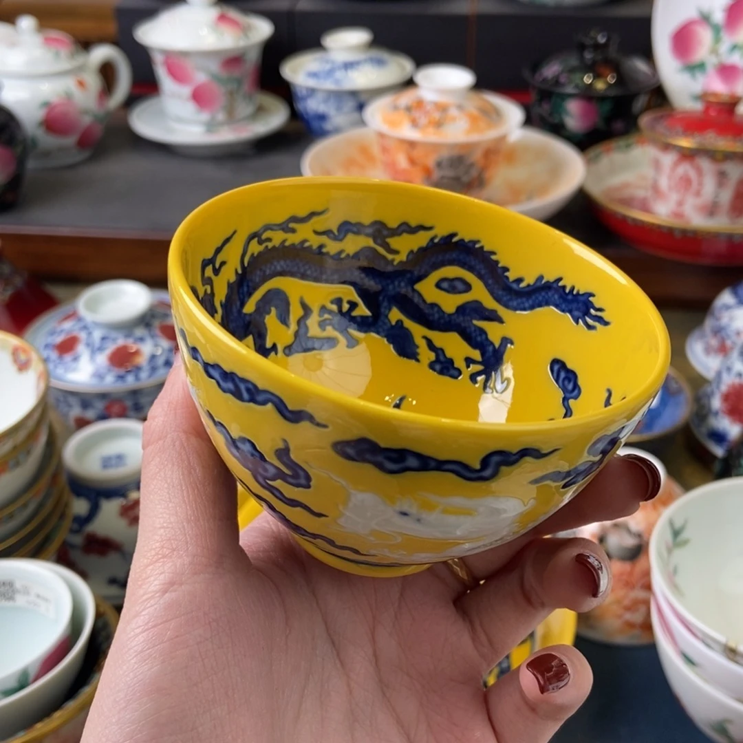 陶瓷艺术家的作品是一种