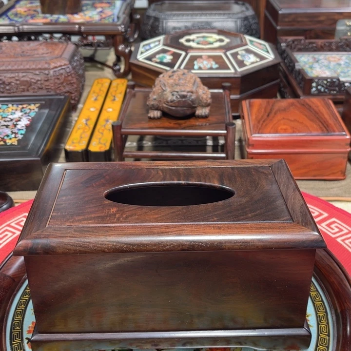 紫檀木类成套家具