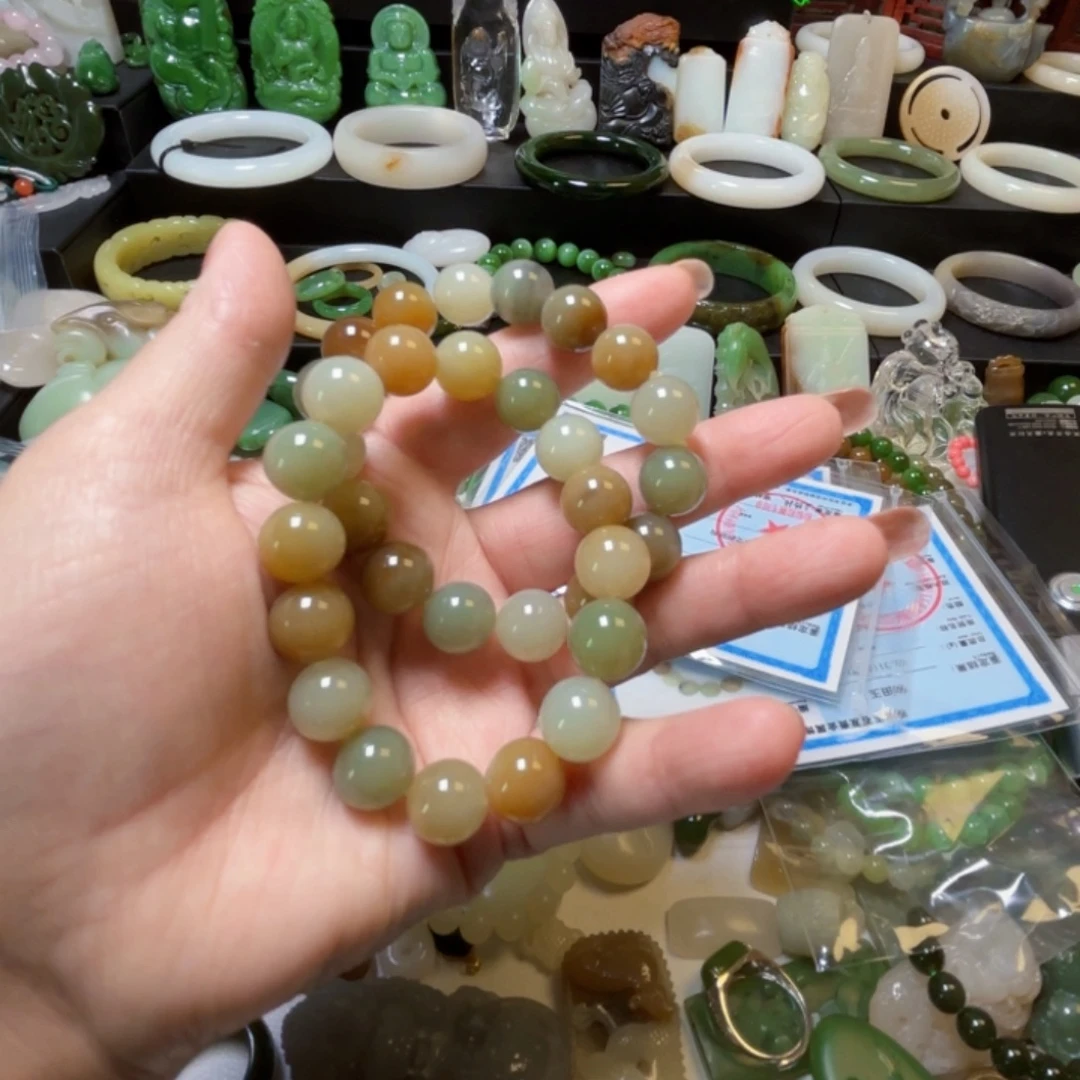 不***山未镶嵌手链和田玉（糖玉）