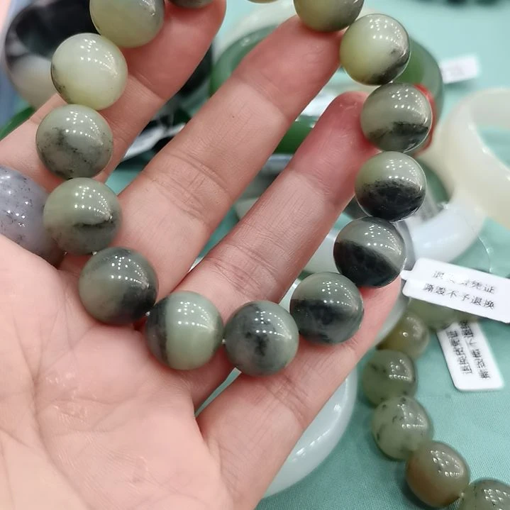 未镶嵌手链和田玉（糖玉）