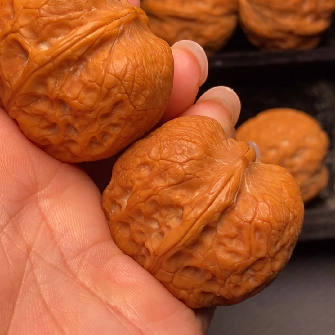 文玩核桃吊坠秦岭野生核桃