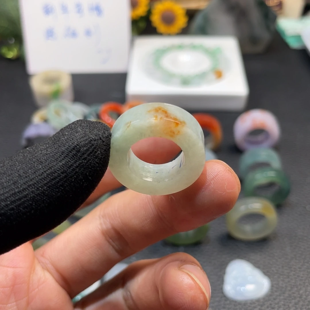 定制翡翠未镶嵌天然翡翠