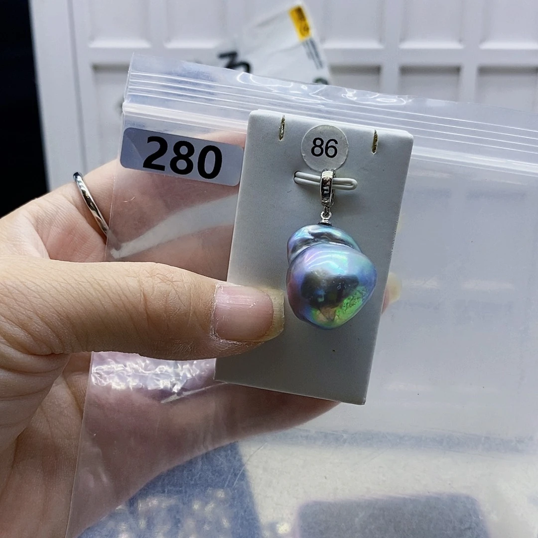 颈饰合金淡水珍珠