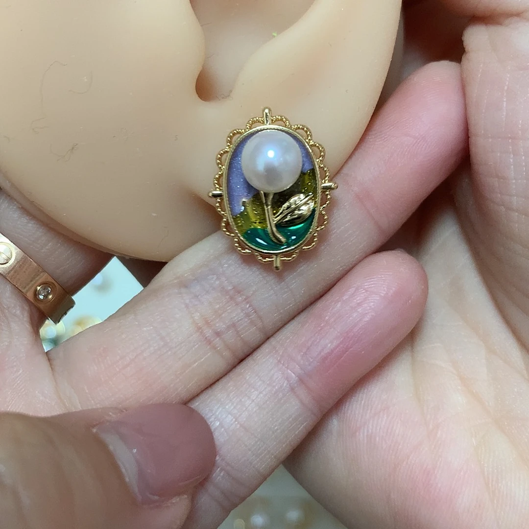 淡水珍珠耳饰合金