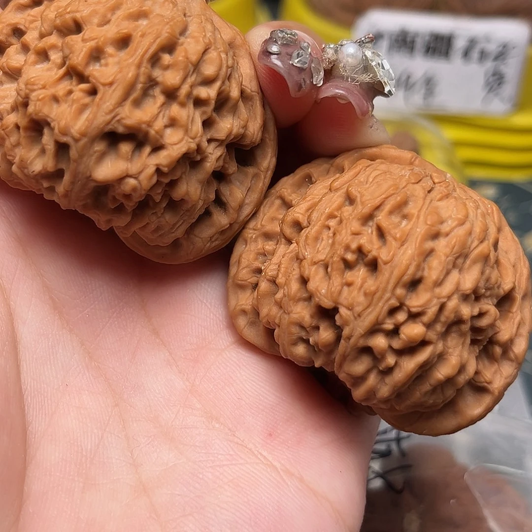 彩***屁把件文玩核桃46-18572-02