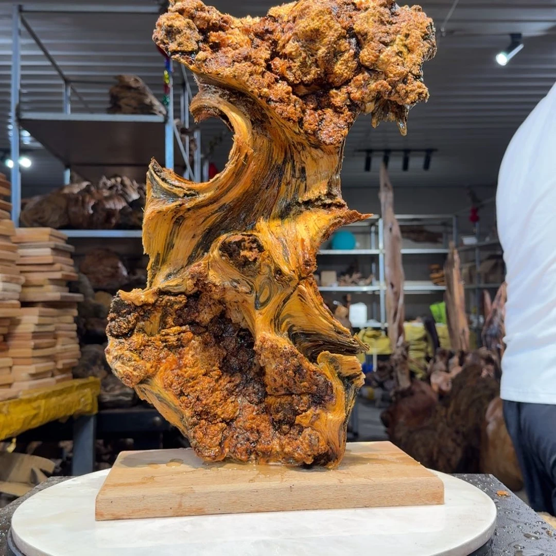 木一****z王一刀琥珀木85