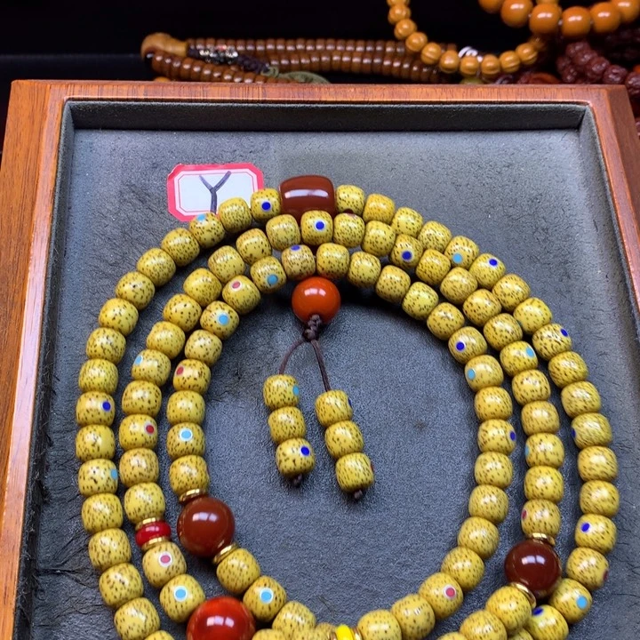 星月菩提吊坠菩提