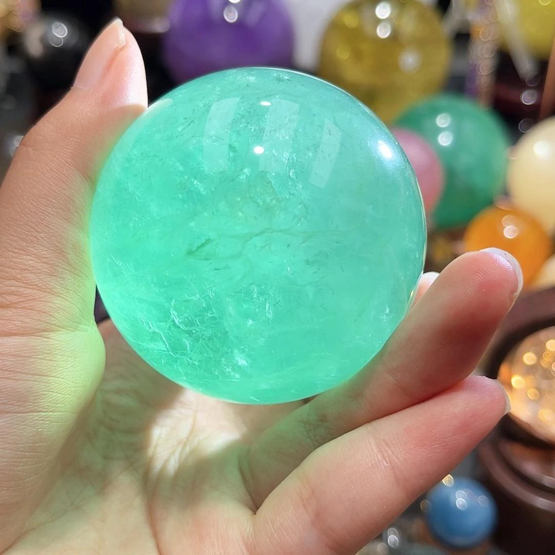 未镶嵌珠宝半成品水晶微瑕6.01