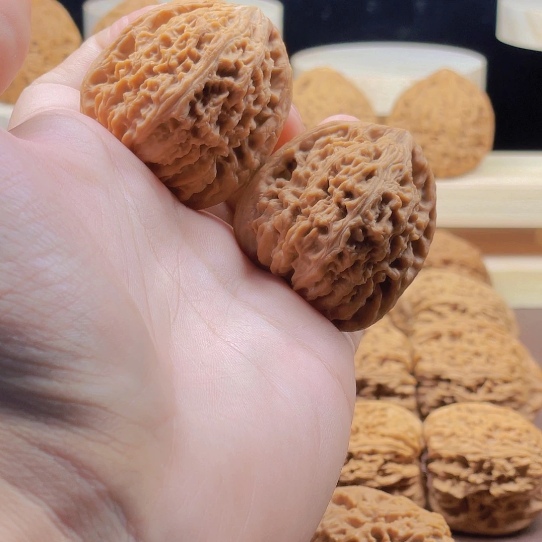 吊坠桃核南疆石高炮38