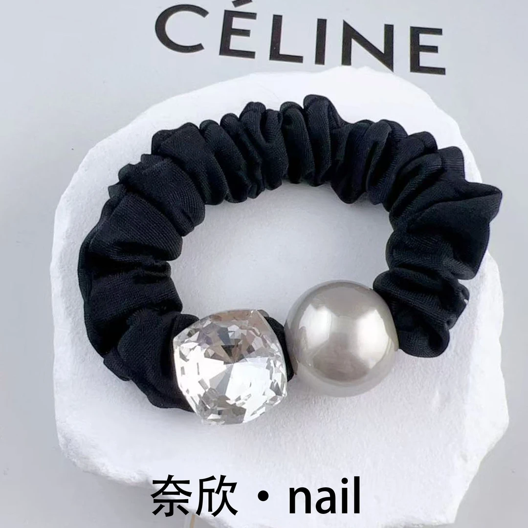 【奈欣·NAIL】设计师系列7136一珠一钻发圈