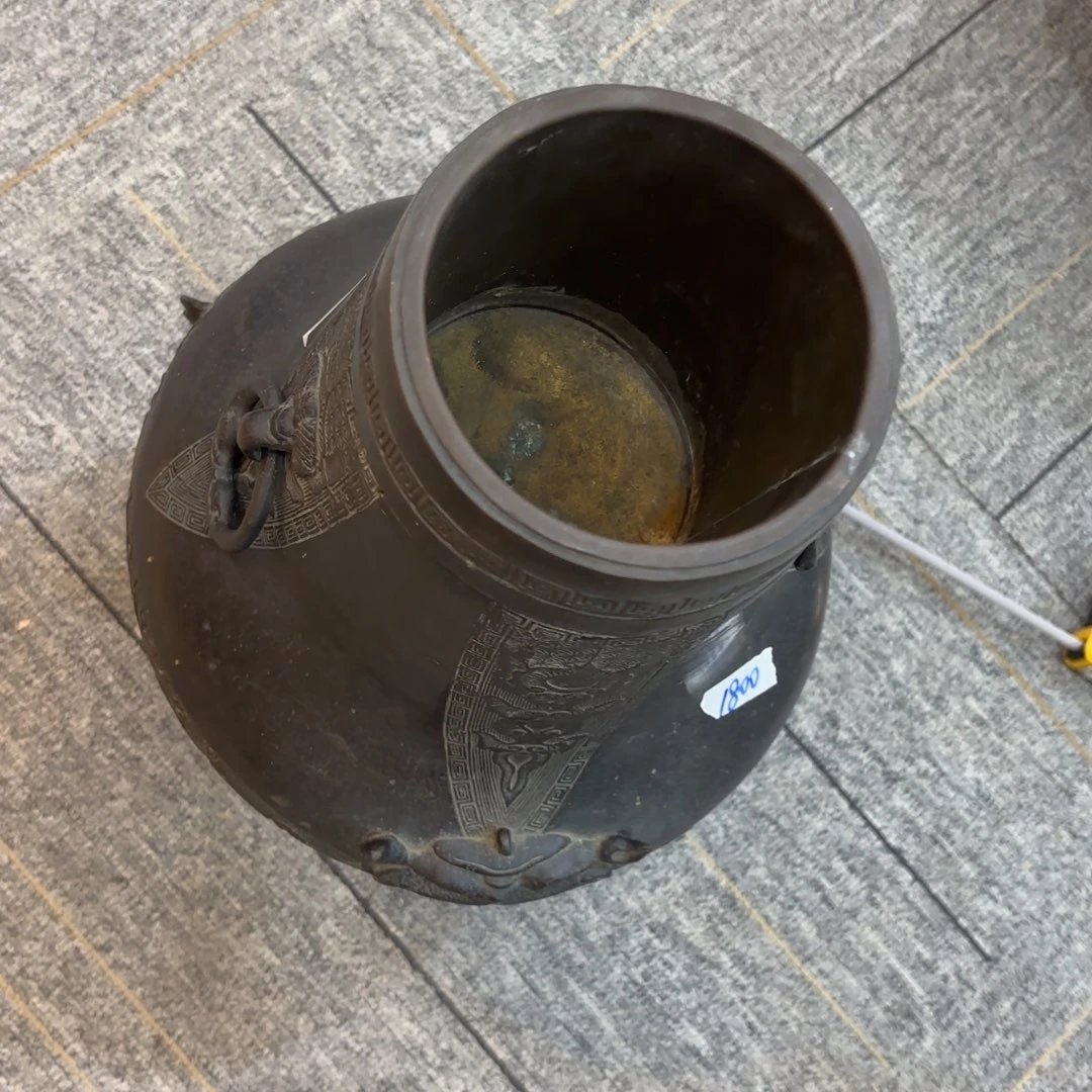 国***究非常喜欢这个瓷器