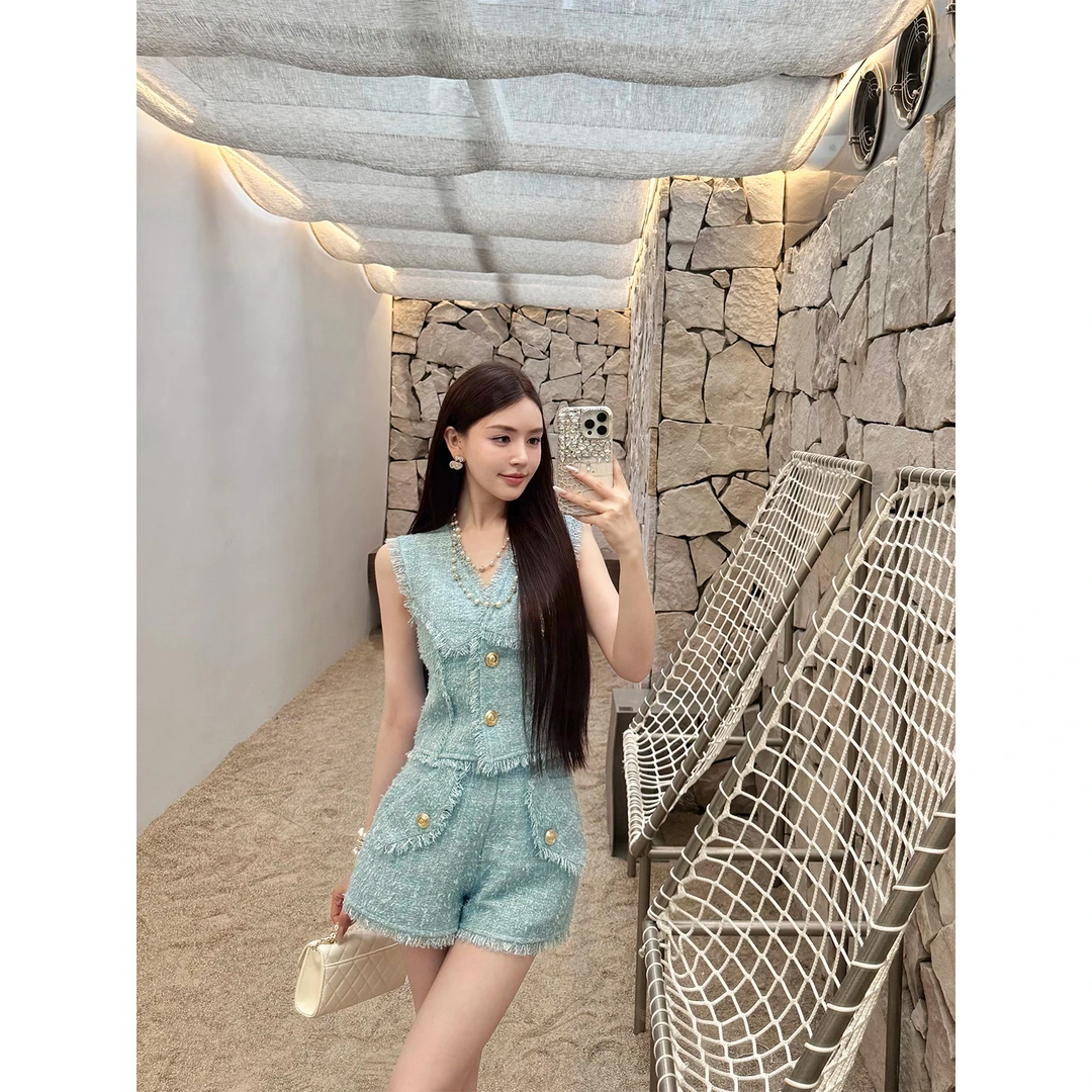 冯薪颖 时尚套装 法式千金玛德琳风小香马甲流苏短裤套装 T506065