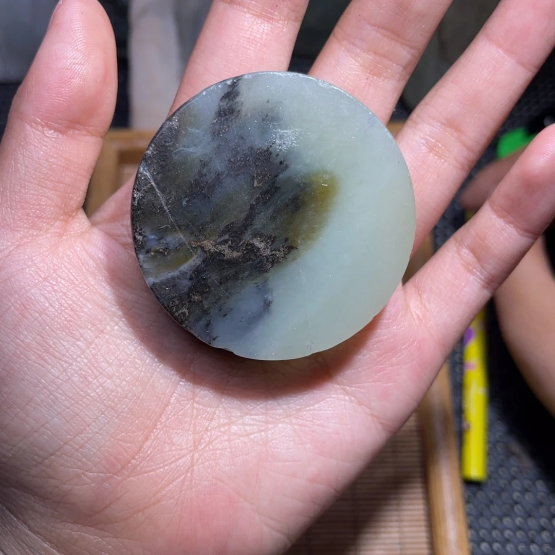 未镶嵌和田玉珠宝半成品