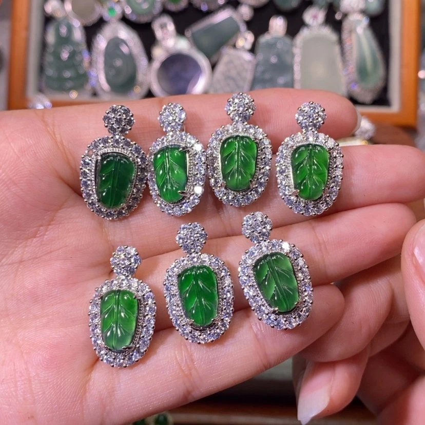 【闪购商品】翡翠未镶嵌颈饰金***宝天然