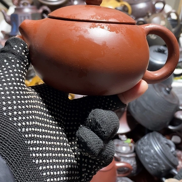 紫砂茶壶微瑕微笑