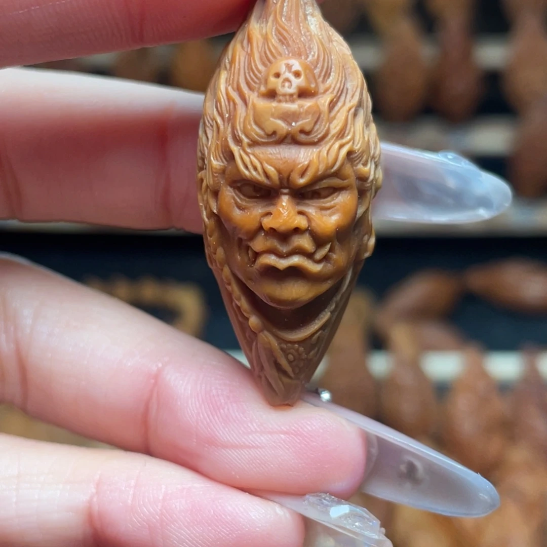 把件橄榄核善波冥王