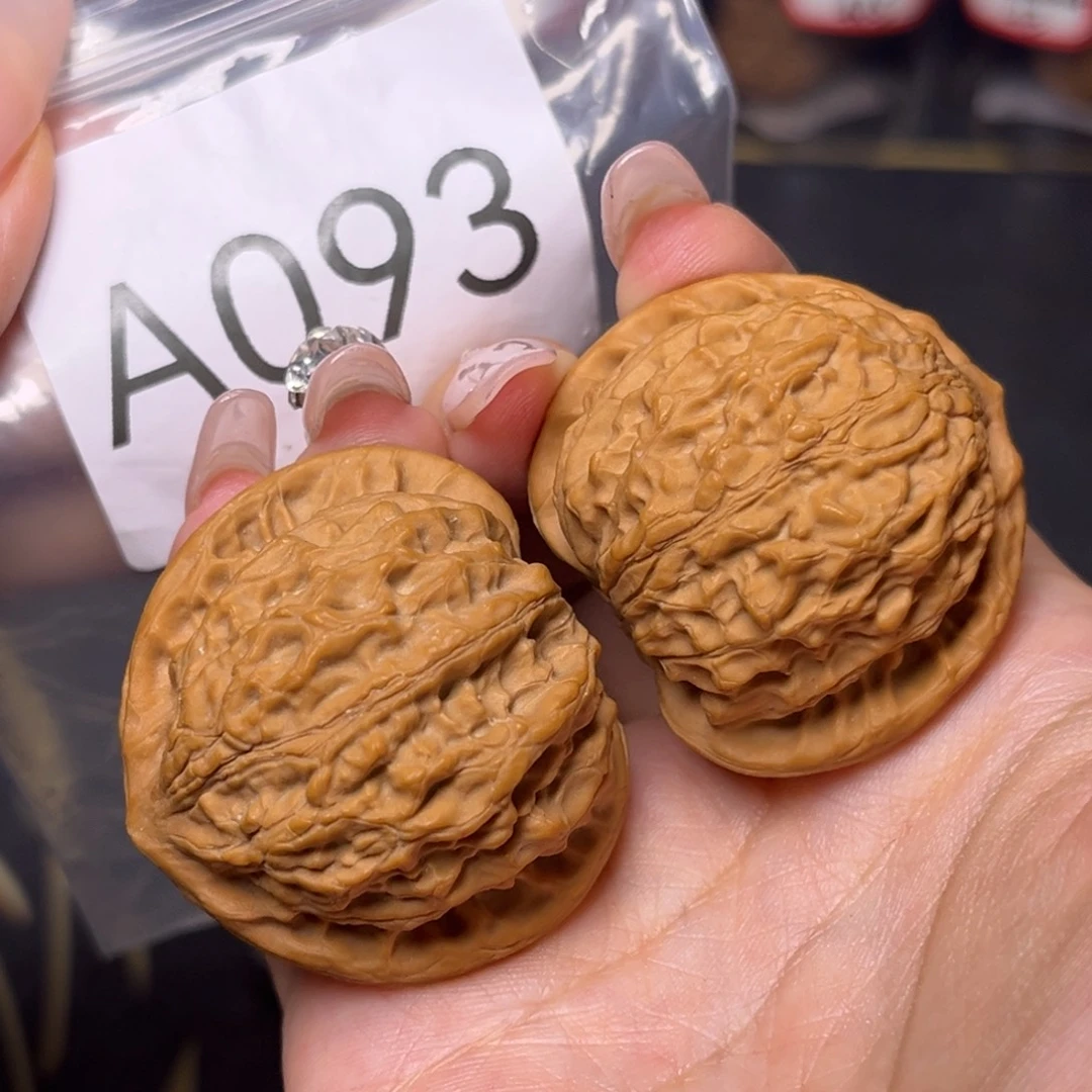 吊坠文玩核桃全品金牛41.5