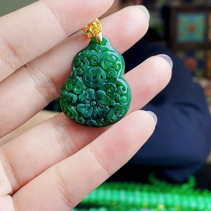 翡翠银S925镶嵌颈饰多样性