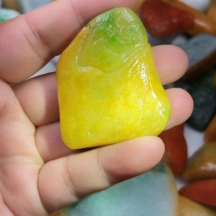 未镶嵌挂件翡翠缅甸翡翠