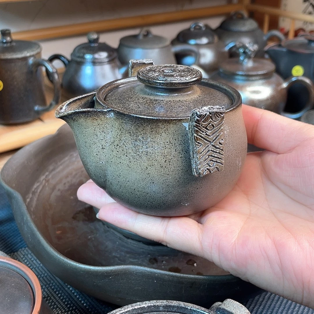 茶壶广西钦州坭兴陶茶壶150毫升瑕痴