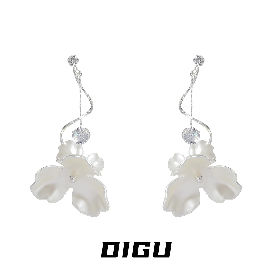 嘀咕家 铜合金亚克力耳饰 超仙花朵水钻流苏耳环法式耳钉气质耳饰