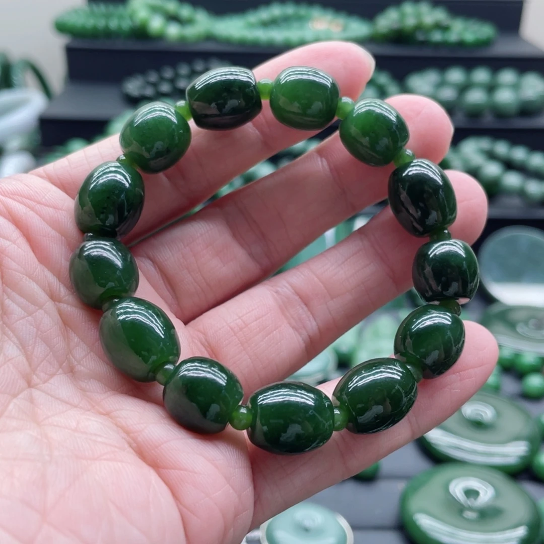 和田玉（碧玉）未镶嵌手链