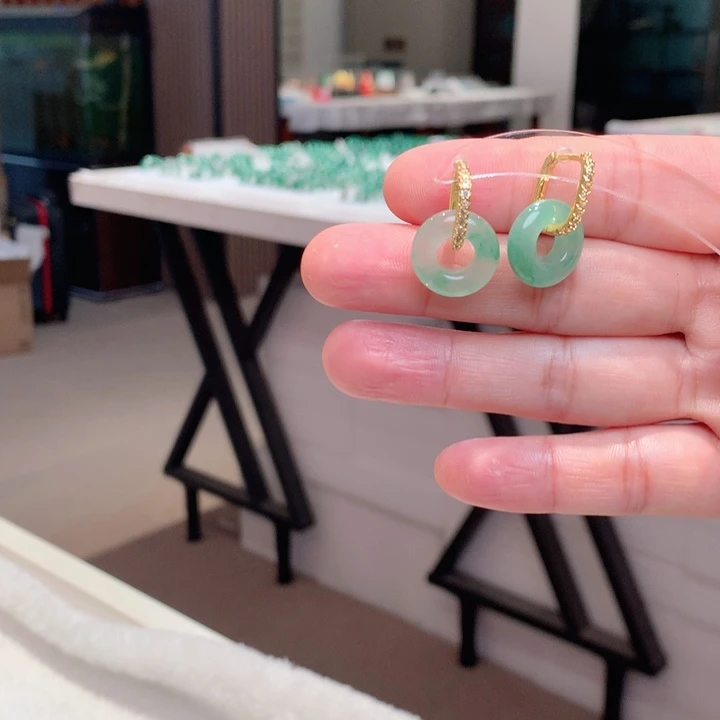 石英质玉未镶嵌手链