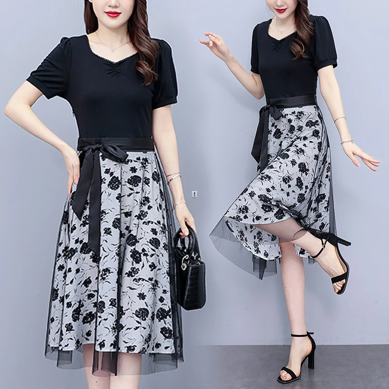 韩版碎花女2025夏季新款爆款洋气减龄气质黑色气质连衣裙