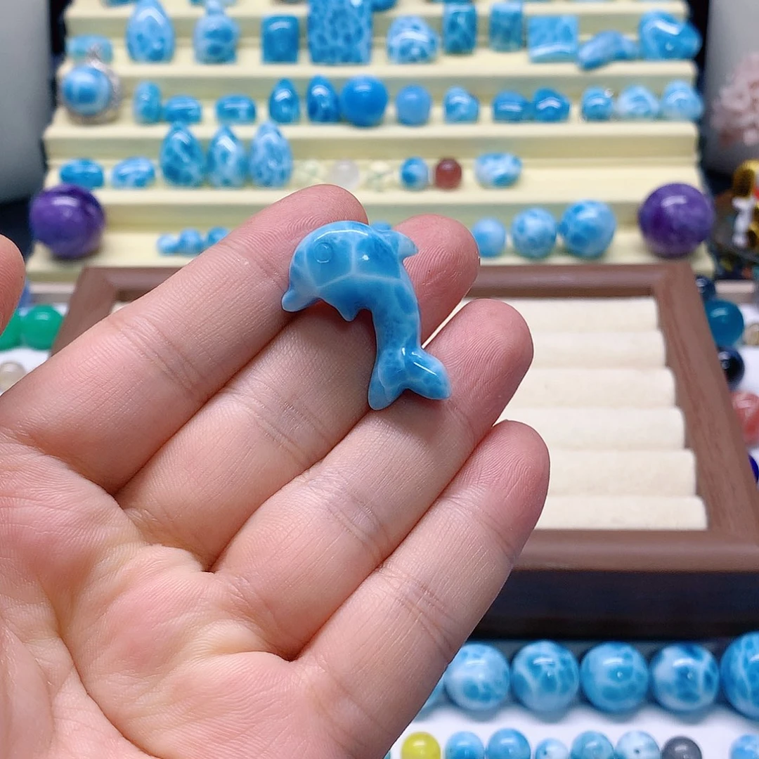 晓***云针钠钙石（海纹石）未镶嵌手链