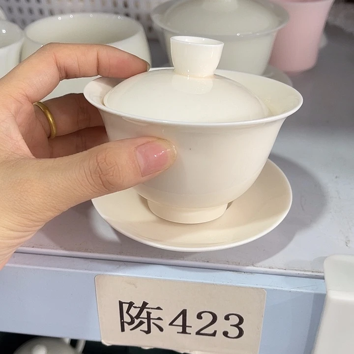 福利待遇多多哦哦哦