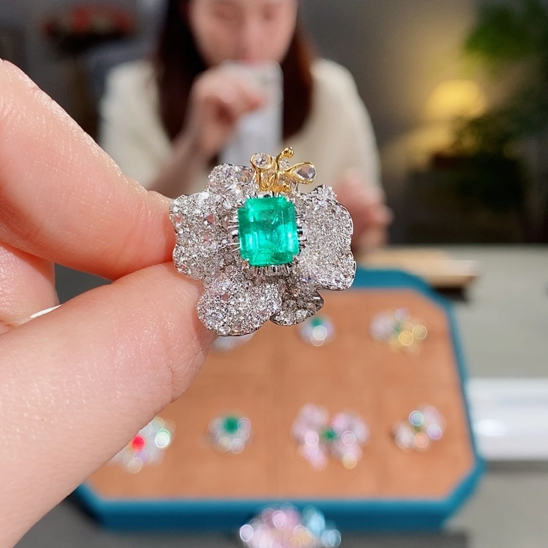18K金镶嵌戒指祖母绿1.84ct极微油vvg吉尔德木佐