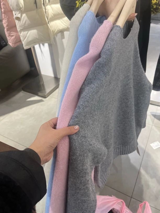 秋冬韩系风保暖女常规款毛针织衫时尚连帽女装上衣毛衫宽松