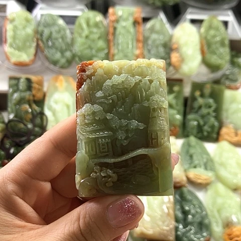 和田玉未镶嵌挂件