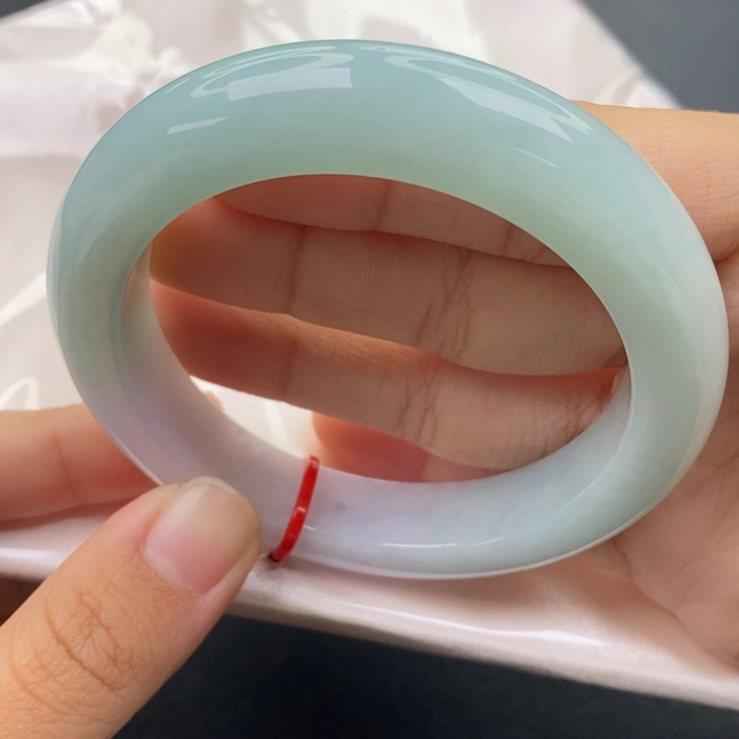 翡翠未镶嵌手镯57正圈