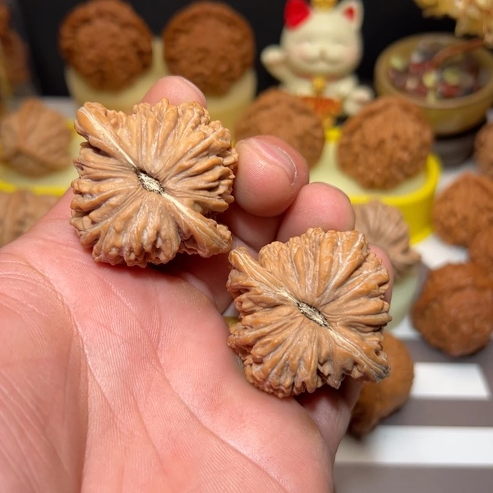 文玩核桃把件44全品四座楼