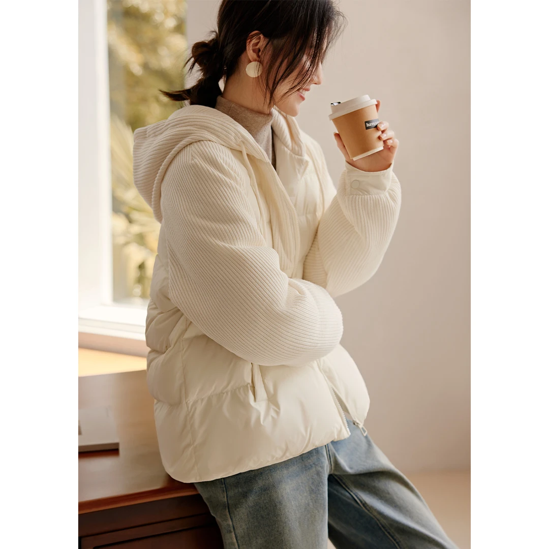XWI/欣未25冬季新款拼接轻羽绒服百搭宽松保暖女加厚通勤短款外套