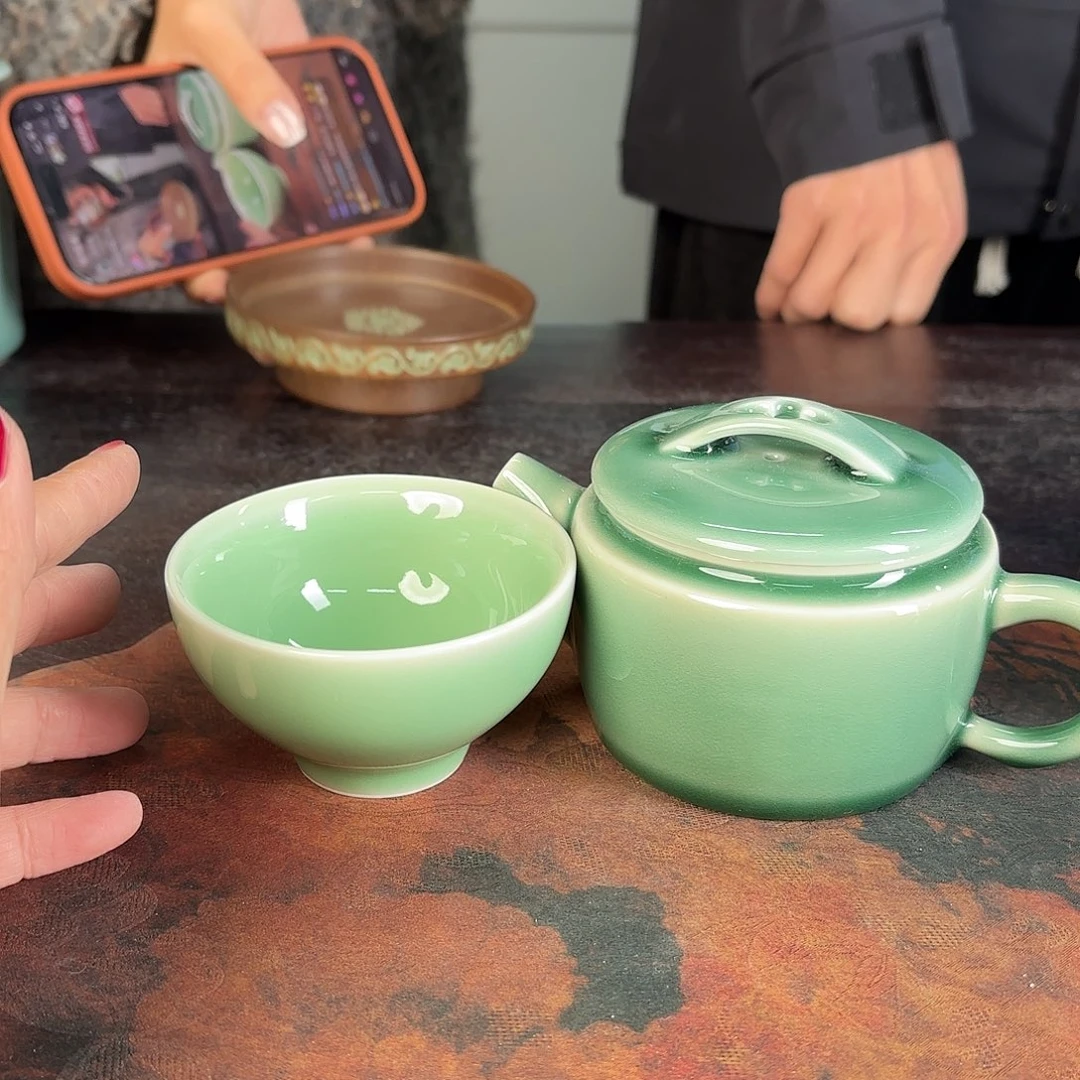 龙泉云间青瓷小米茶器