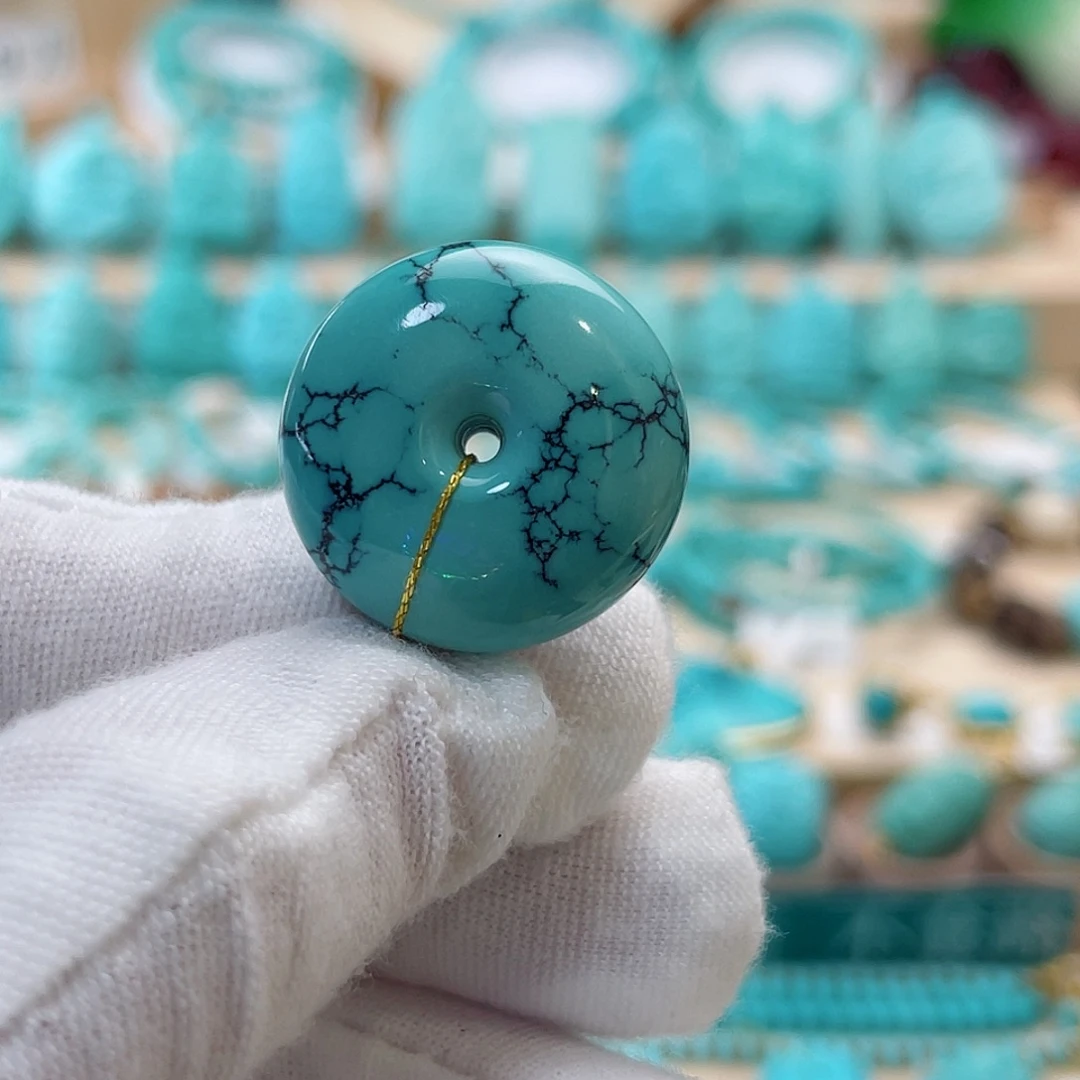 未镶嵌绿松石珠宝奇石